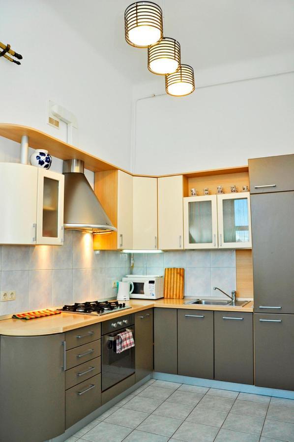 Central Area Apartments Kiew Exterior foto